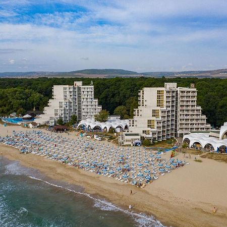 Hotel Nona Albena Exterior photo